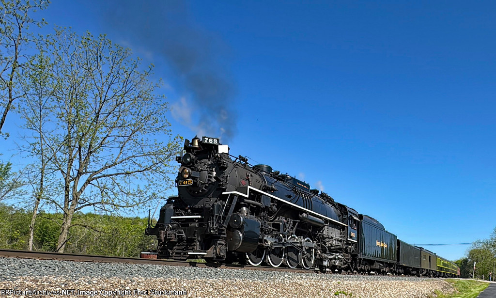 NKP 765 deadheads back to Brewster.